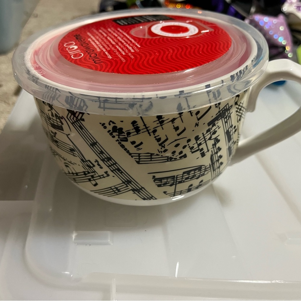 Music Note Microwavable Mug with Lid